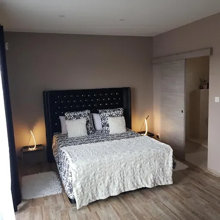 140m2 Vila *