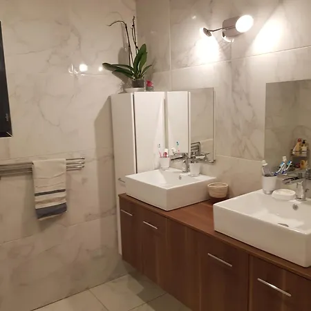 140m2 Villa *